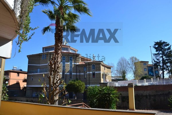 appartamento in vendita a Roma in zona Casalotti