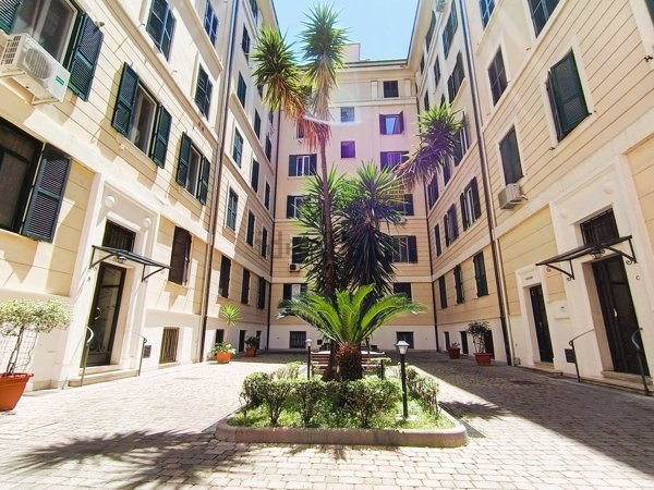 appartamento in vendita a Roma in zona Appio Latino