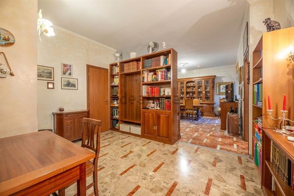 appartamento in vendita a Roma in zona Appio Claudio