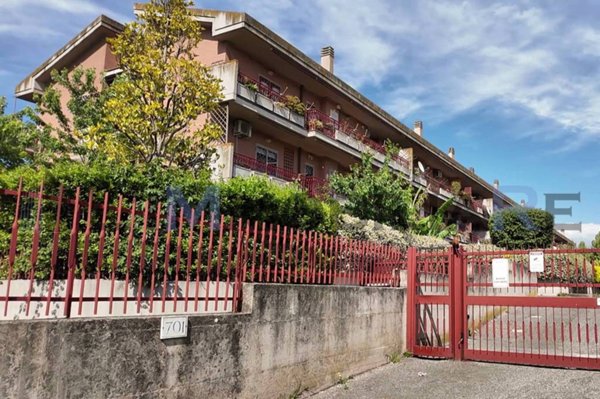 appartamento in vendita a Roma in zona Giuliano Dalmata
