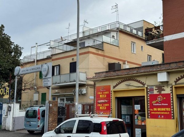 appartamento in vendita a Roma in zona La Pisana