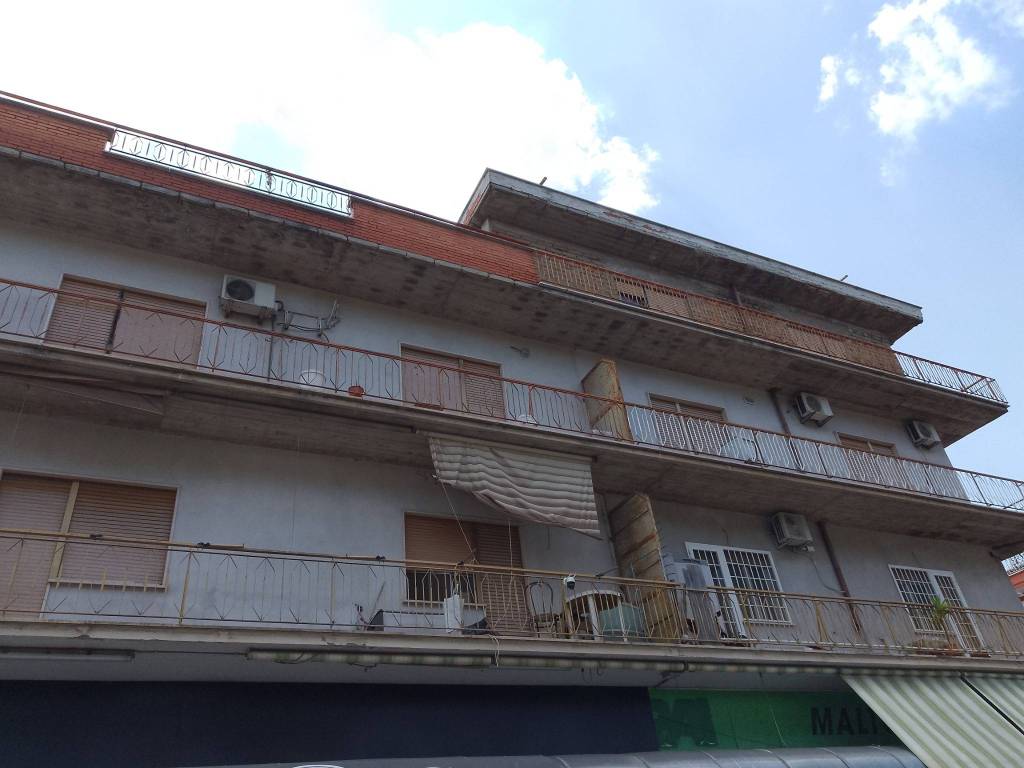 appartamento in vendita a Roma in zona Castelverde