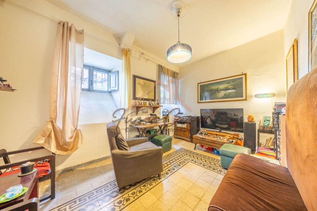 appartamento in vendita a Roma in zona Ostiense