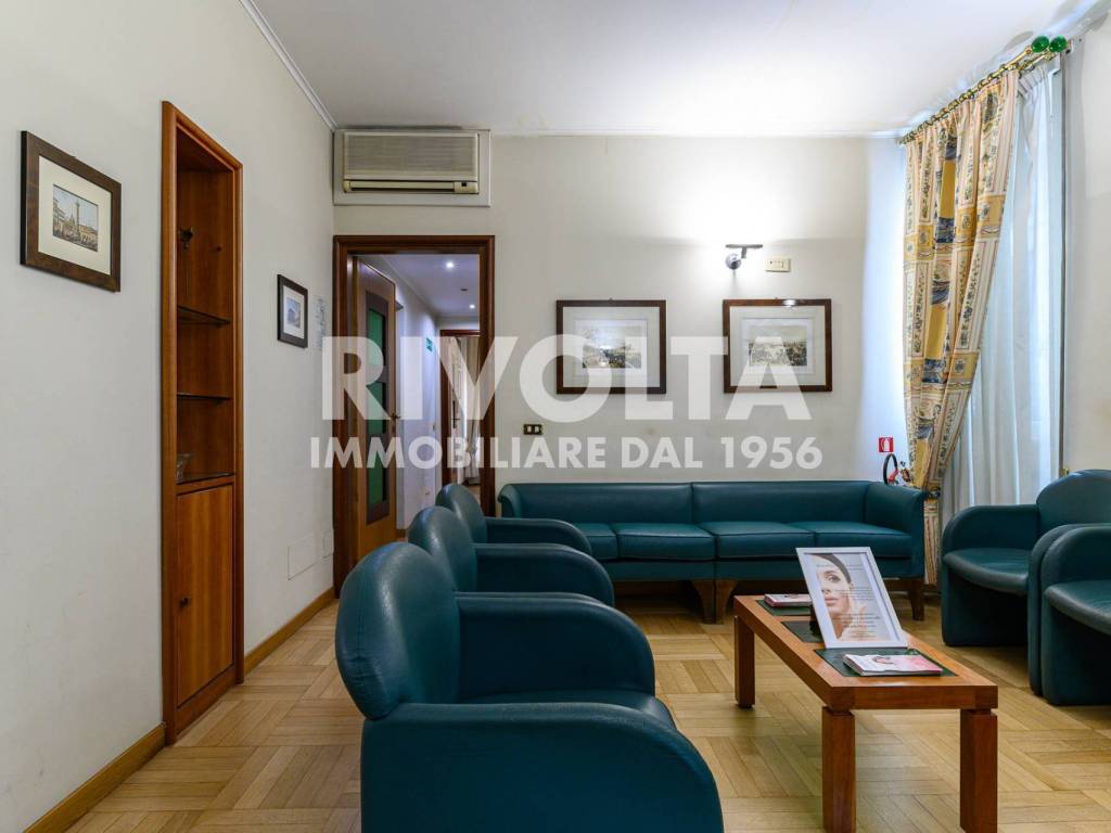 ufficio in vendita a Roma in zona Parioli
