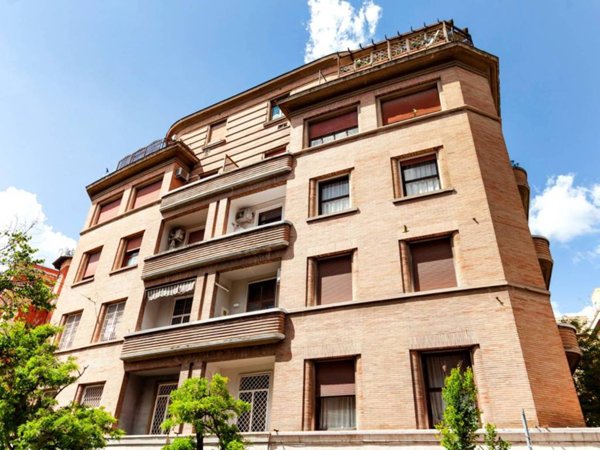 appartamento in vendita a Roma in zona Nomentano