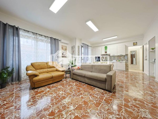 appartamento in vendita a Roma in zona Acilia