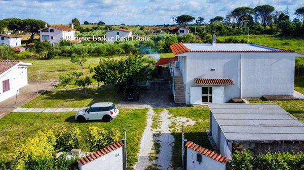 casa indipendente in vendita a Roma in zona Cesano