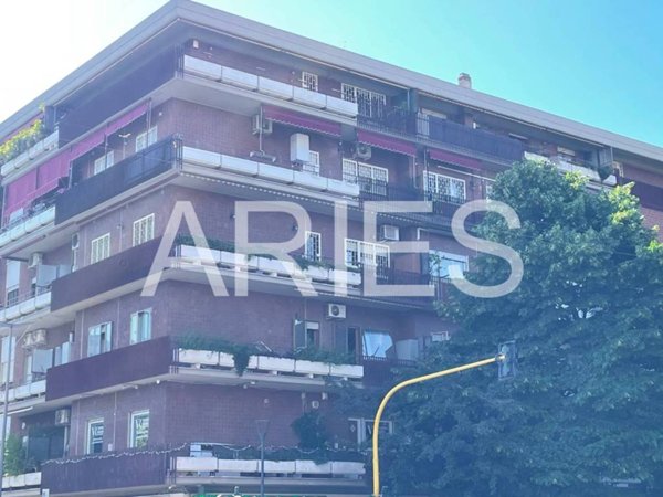 appartamento in vendita a Roma in zona Gianicolense