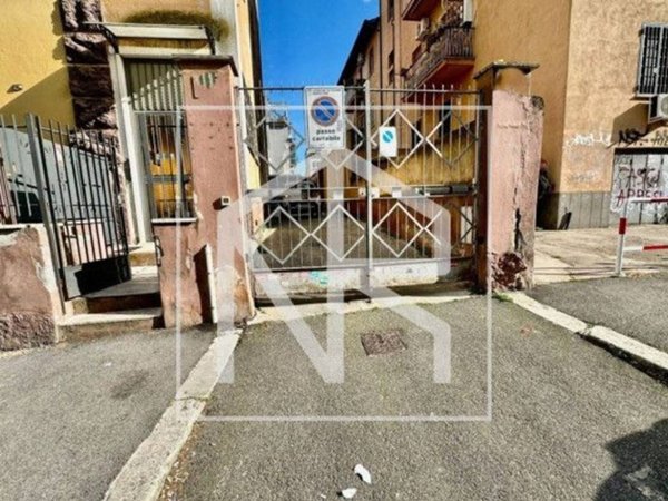 negozio in vendita a Roma in zona Prenestino-Centocelle