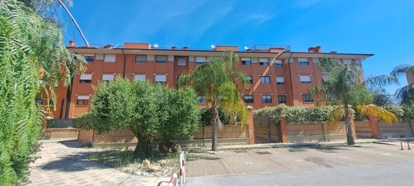 appartamento in vendita a Roma in zona Ponte Galeria