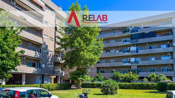 appartamento in vendita a Roma in zona Ostia