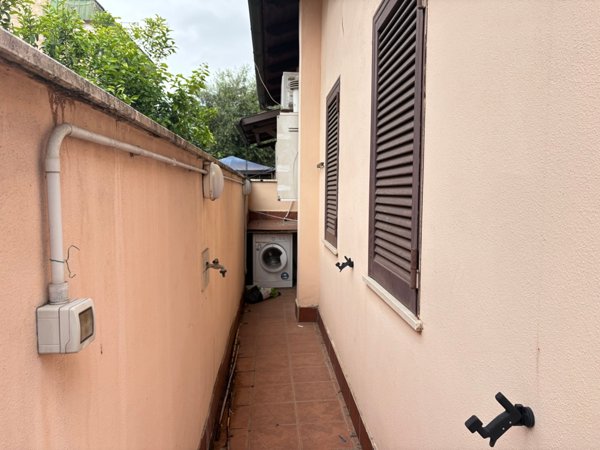 appartamento in vendita a Roma in zona Dragona/Bagnoletto