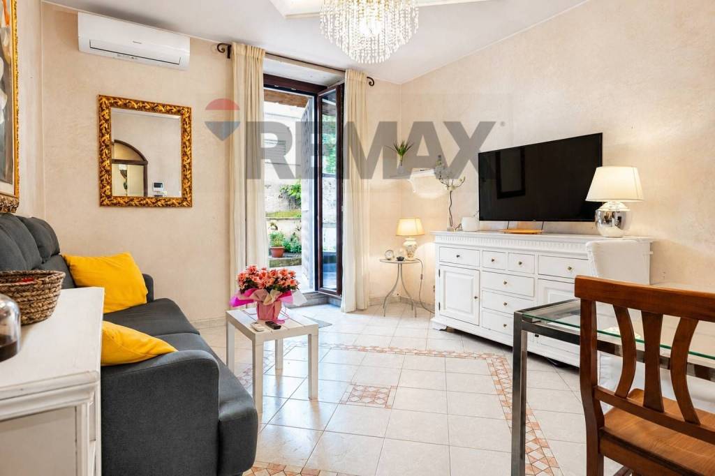 appartamento in vendita a Roma in zona Gianicolense