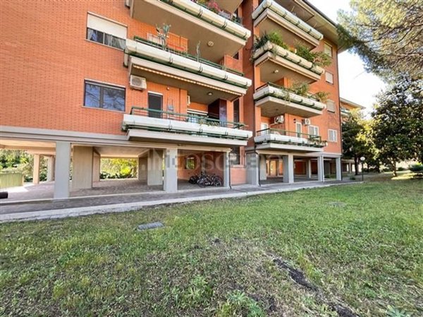 appartamento in vendita a Roma in zona Tor di Quinto