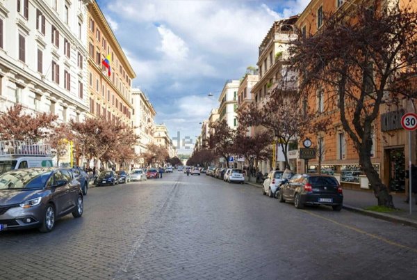 appartamento in vendita a Roma in zona Rione Prati