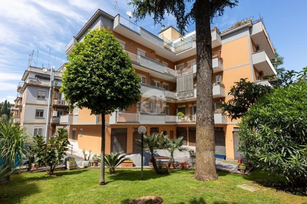 appartamento in vendita a Roma in zona Portuense
