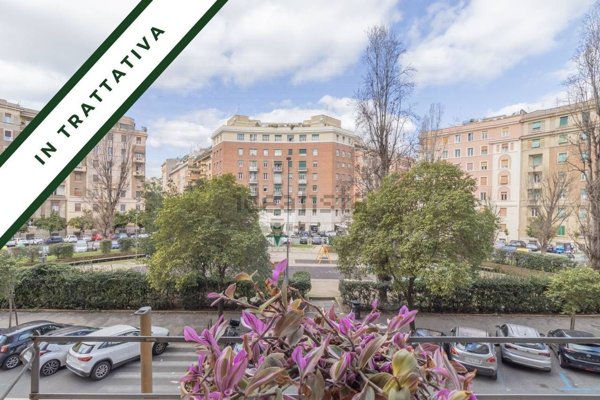 appartamento in vendita a Roma in zona Della Vittoria