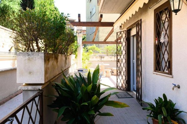 casa indipendente in vendita a Roma in zona Portuense