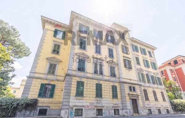 appartamento in vendita a Roma in zona Prenestino-Labicano