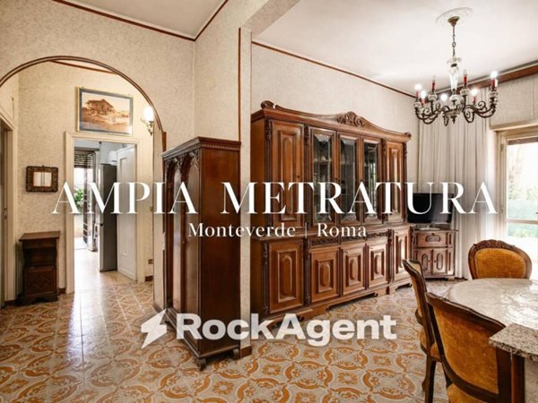 appartamento in vendita a Roma in zona Gianicolense