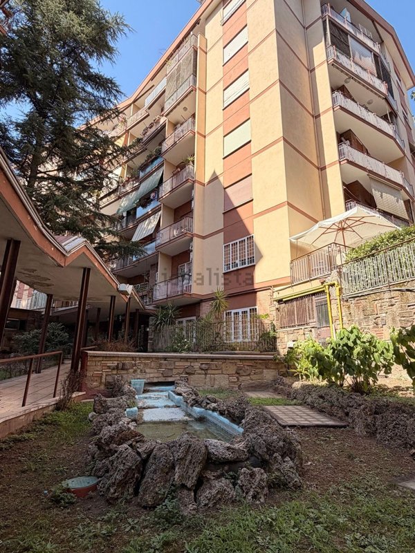 appartamento in vendita a Roma in zona Collatino