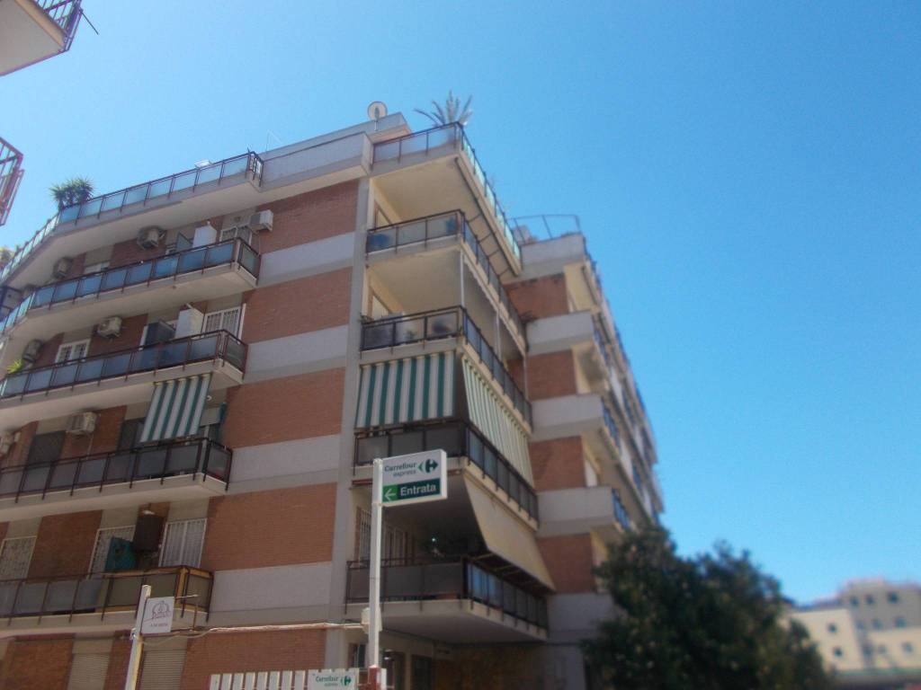 appartamento in vendita a Roma in zona Ostia