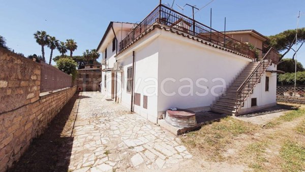 casa indipendente in vendita a Roma in zona Castel di Leva