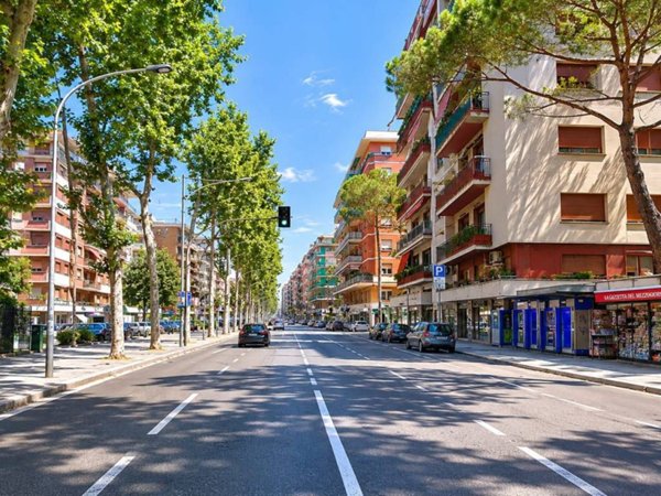 negozio in vendita a Roma in zona Aurelio