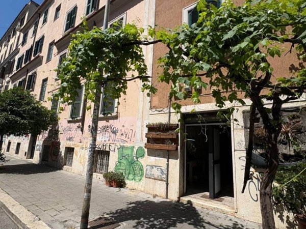 negozio in vendita a Roma in zona Tiburtino