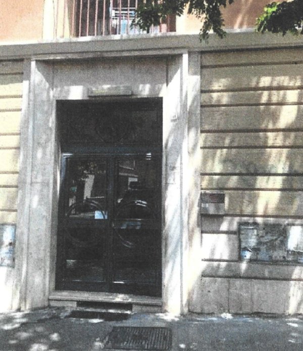 appartamento in vendita a Roma in zona Appio Latino