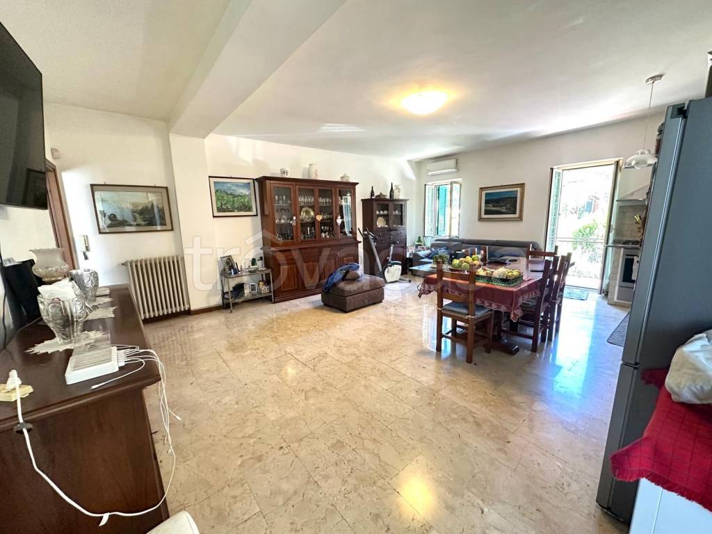 appartamento in vendita a Roma in zona Labaro