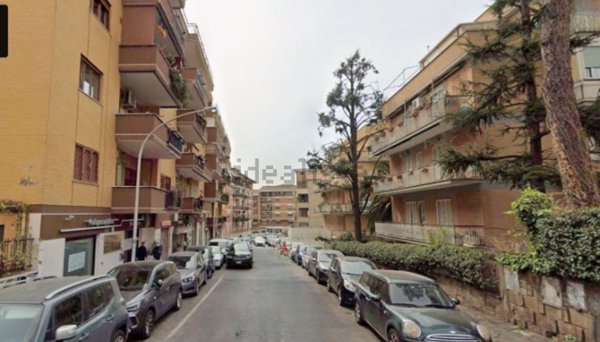 appartamento in vendita a Roma in zona Gianicolense