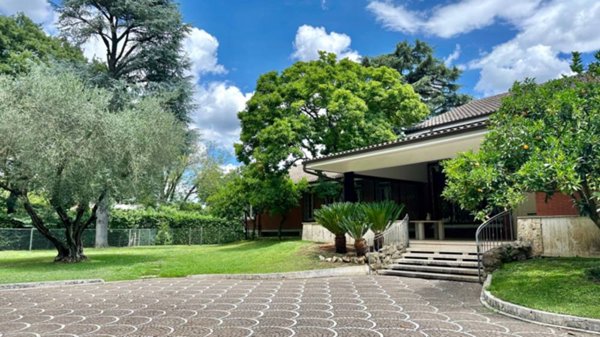 casa indipendente in vendita a Roma in zona Olgiata