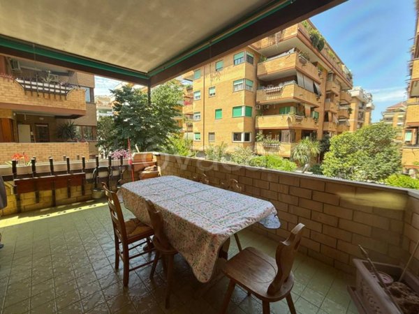 appartamento in vendita a Roma in zona Ostia