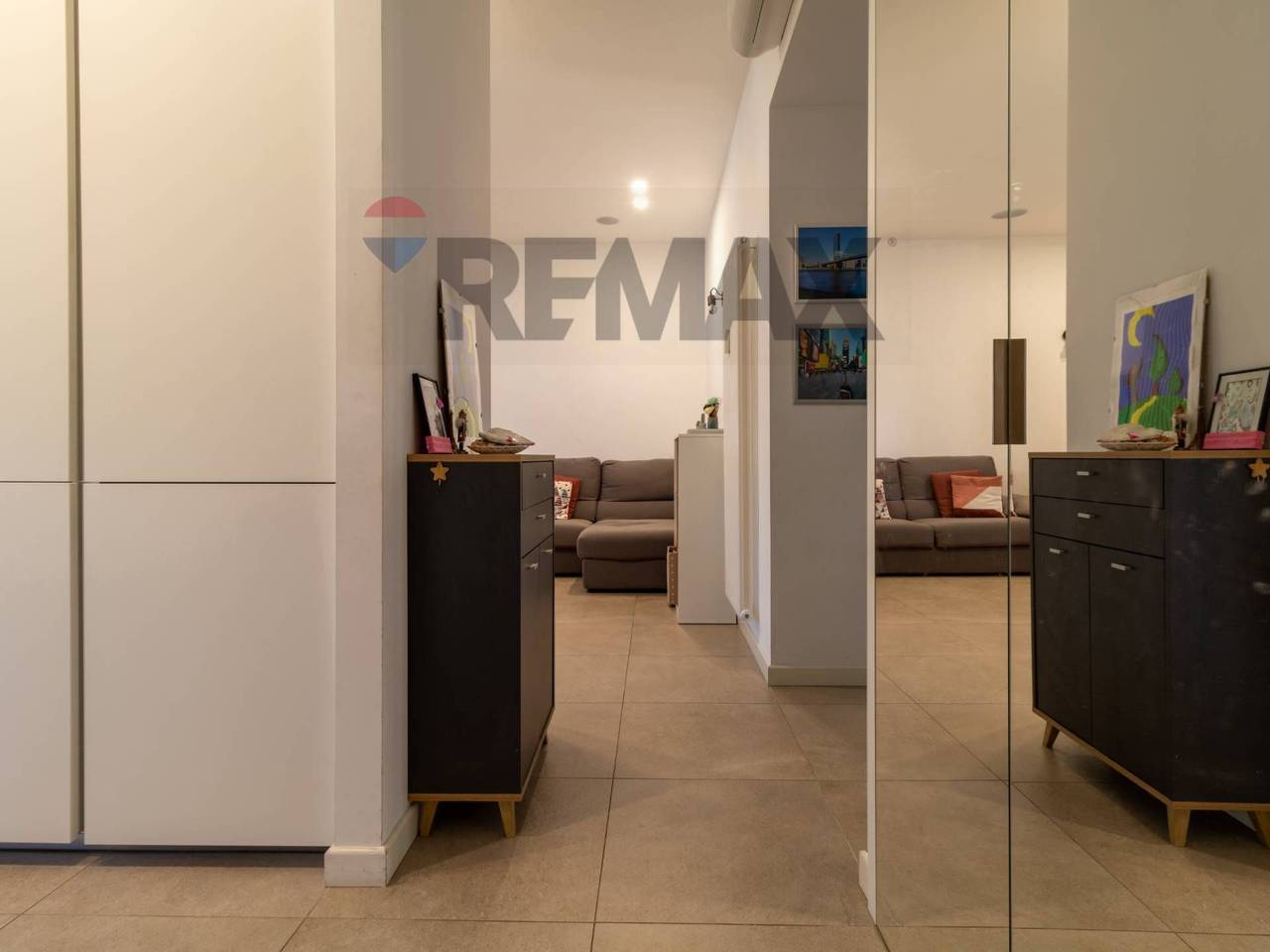 appartamento in vendita a Roma in zona Appio Claudio