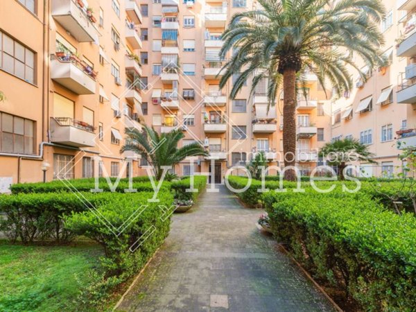 appartamento in vendita a Roma in zona Prenestino-Labicano