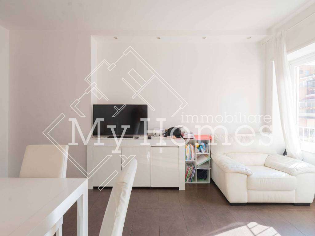 appartamento in vendita a Roma in zona Prenestino-Labicano