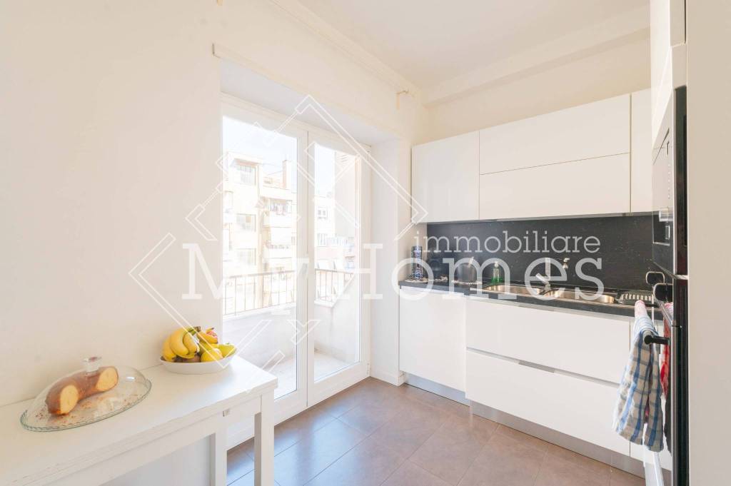 appartamento in vendita a Roma in zona Prenestino-Labicano