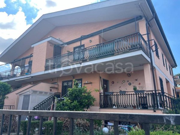 appartamento in vendita a Roma in zona Acilia