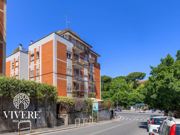 appartamento in vendita a Roma in zona Portuense