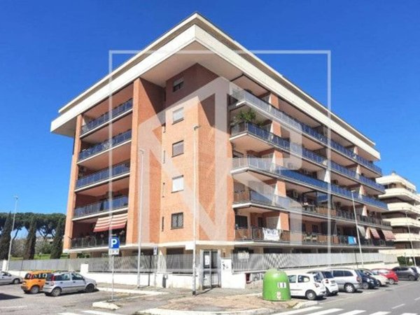 appartamento in vendita a Roma in zona Ponte di Nona