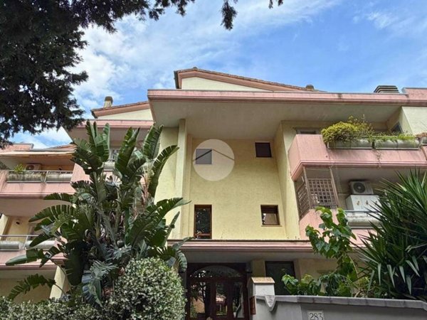appartamento in vendita a Roma in zona Acilia