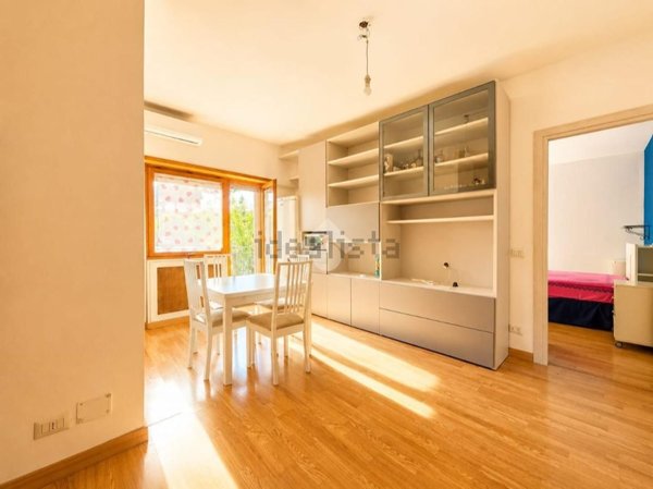 appartamento in vendita a Roma in zona Tor di Quinto