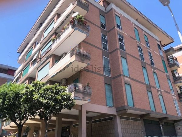 appartamento in vendita a Roma in zona Portuense