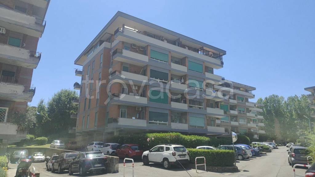 appartamento in vendita a Roma in zona Portuense