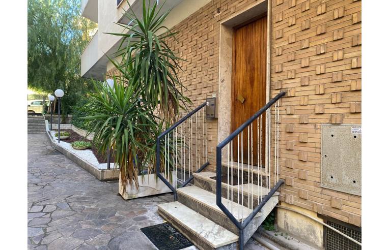 appartamento in vendita a Roma in zona Appio Latino