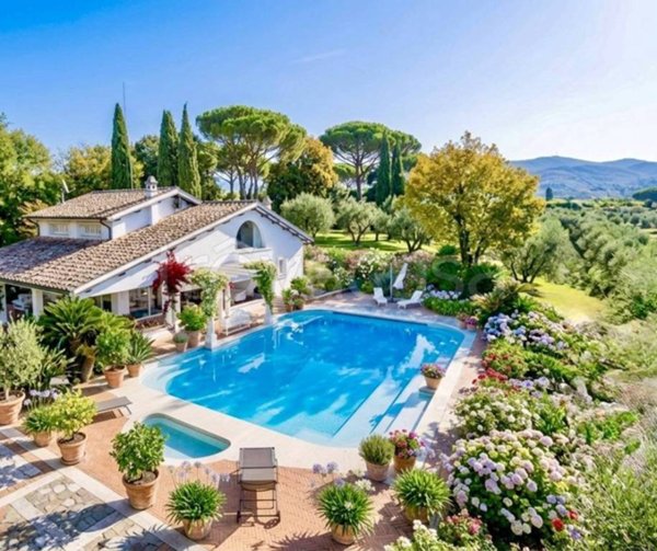casa indipendente in vendita a Roma in zona Olgiata