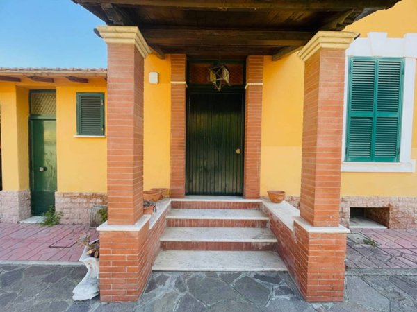 appartamento in vendita a Roma in zona Acilia