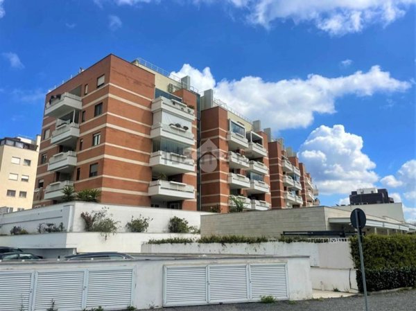 appartamento in vendita a Roma in zona Mezzocammino