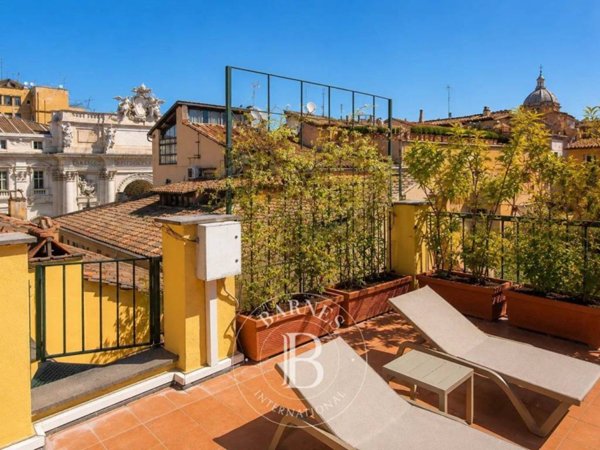 appartamento in vendita a Roma in zona Centro Storico
